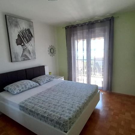 Apartman Marta Podstrana Exteriér fotografie