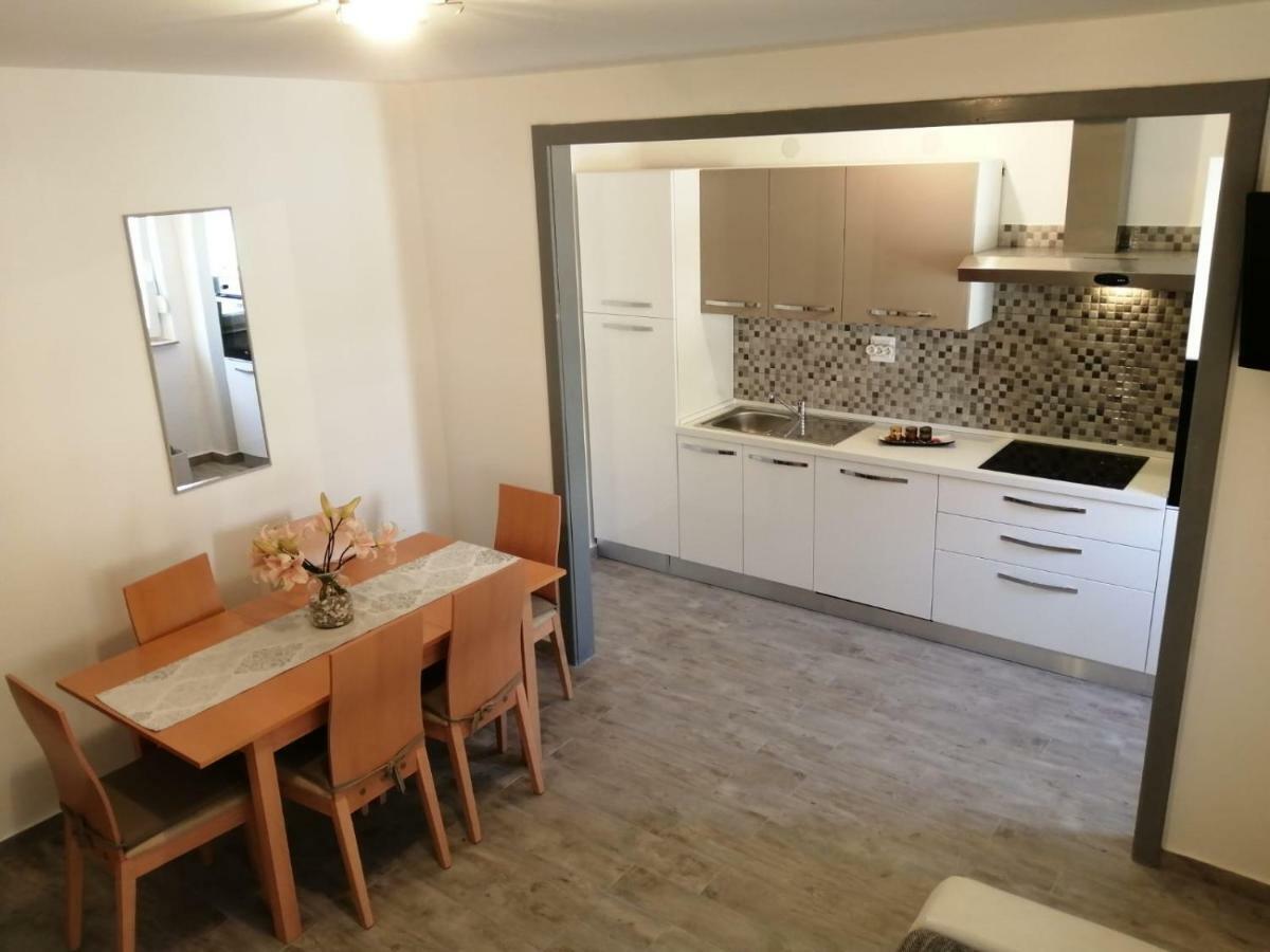 Apartman Marta Podstrana Exteriér fotografie